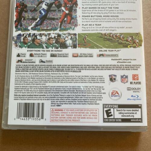 Madden NFL 11 Arts station 3